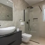 Front In Holiday home