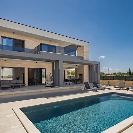 Awesome In With House Sea View Hébergement de vacances *