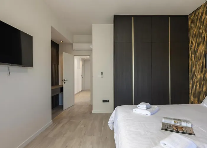 Awesome In With House Sea View بيت للعطل